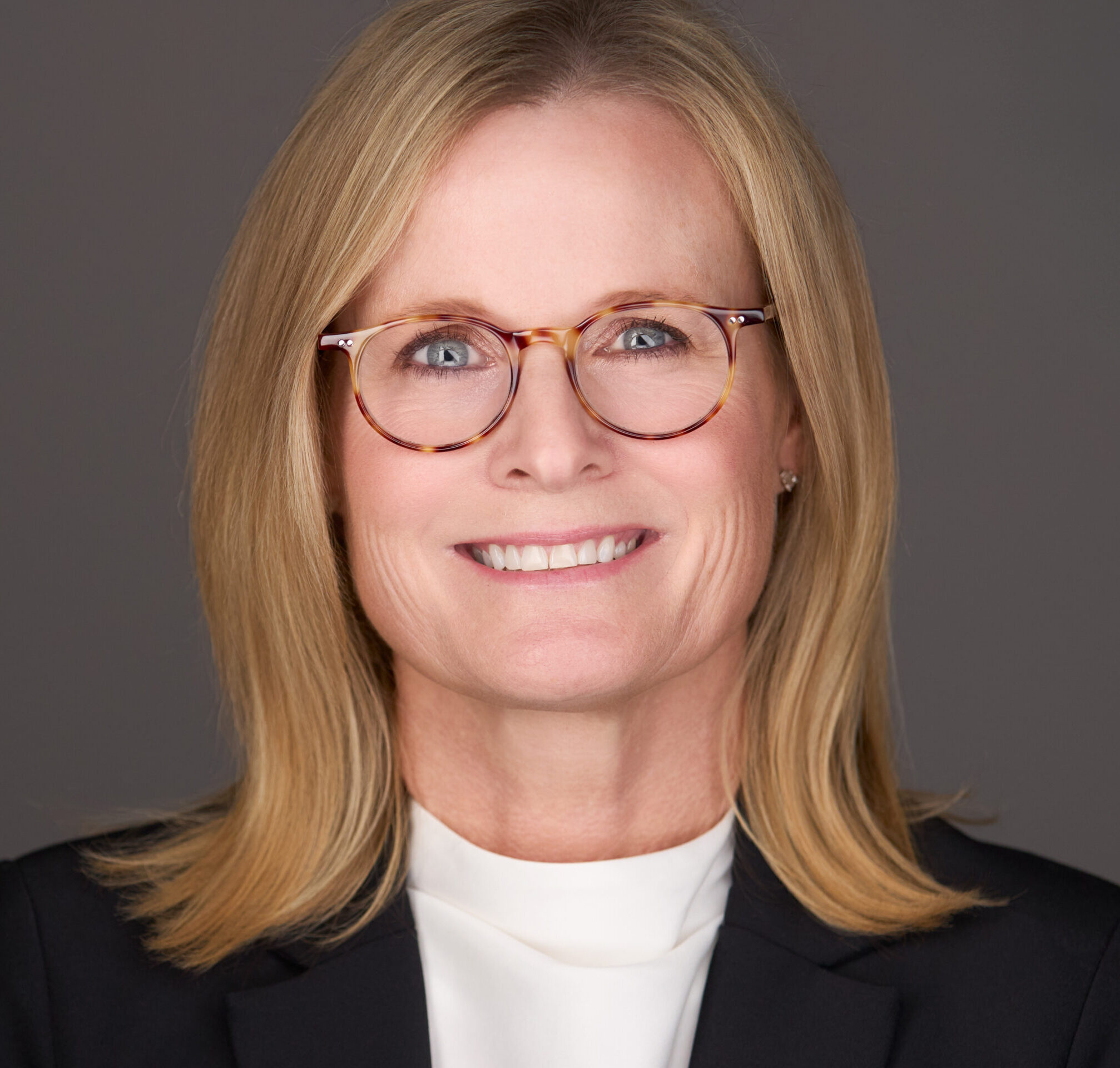 Headshot of Cheryl McInnis